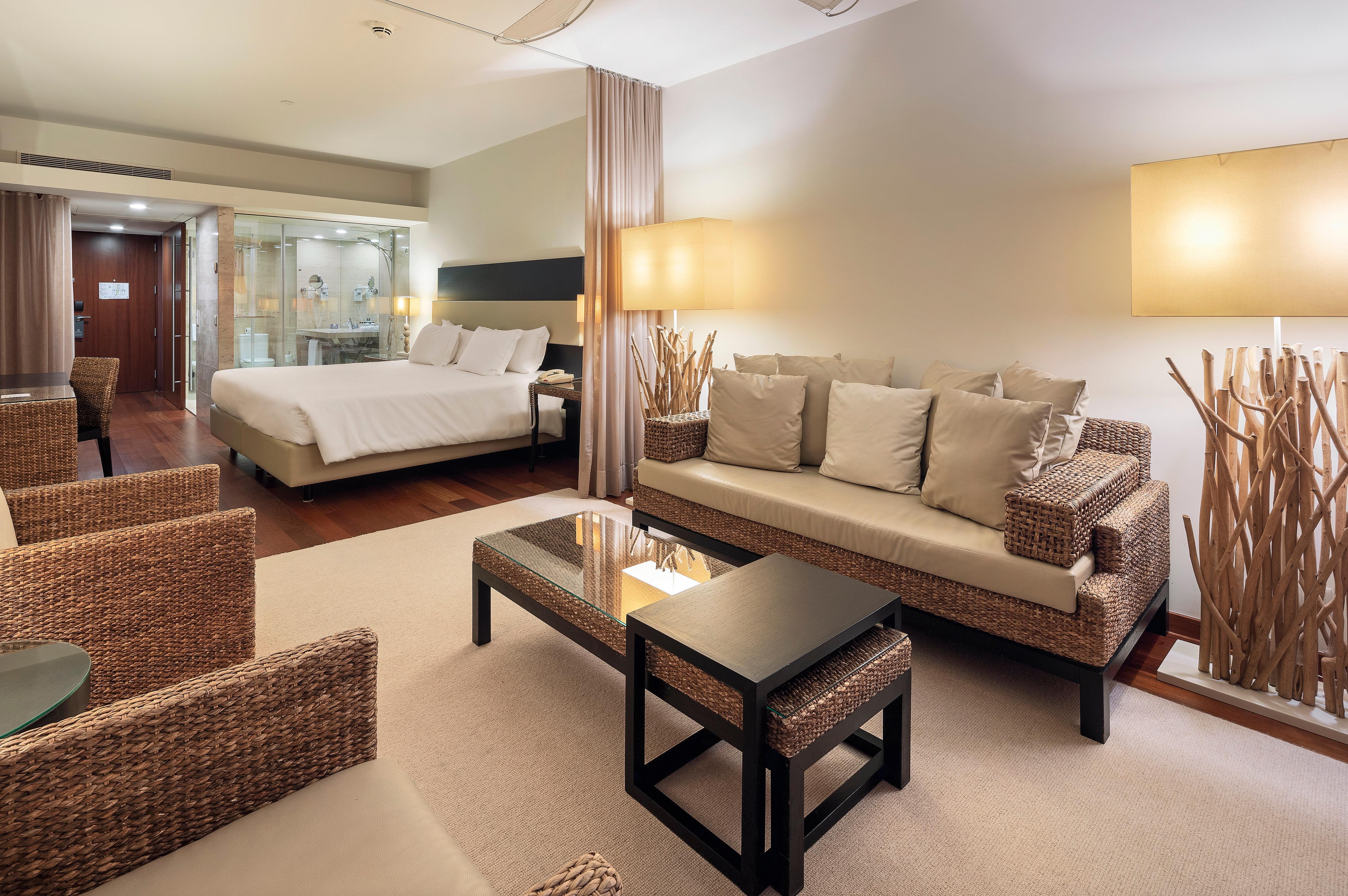 维拉摩拉皇冠假日酒店 外观 照片 A suite at the hotel