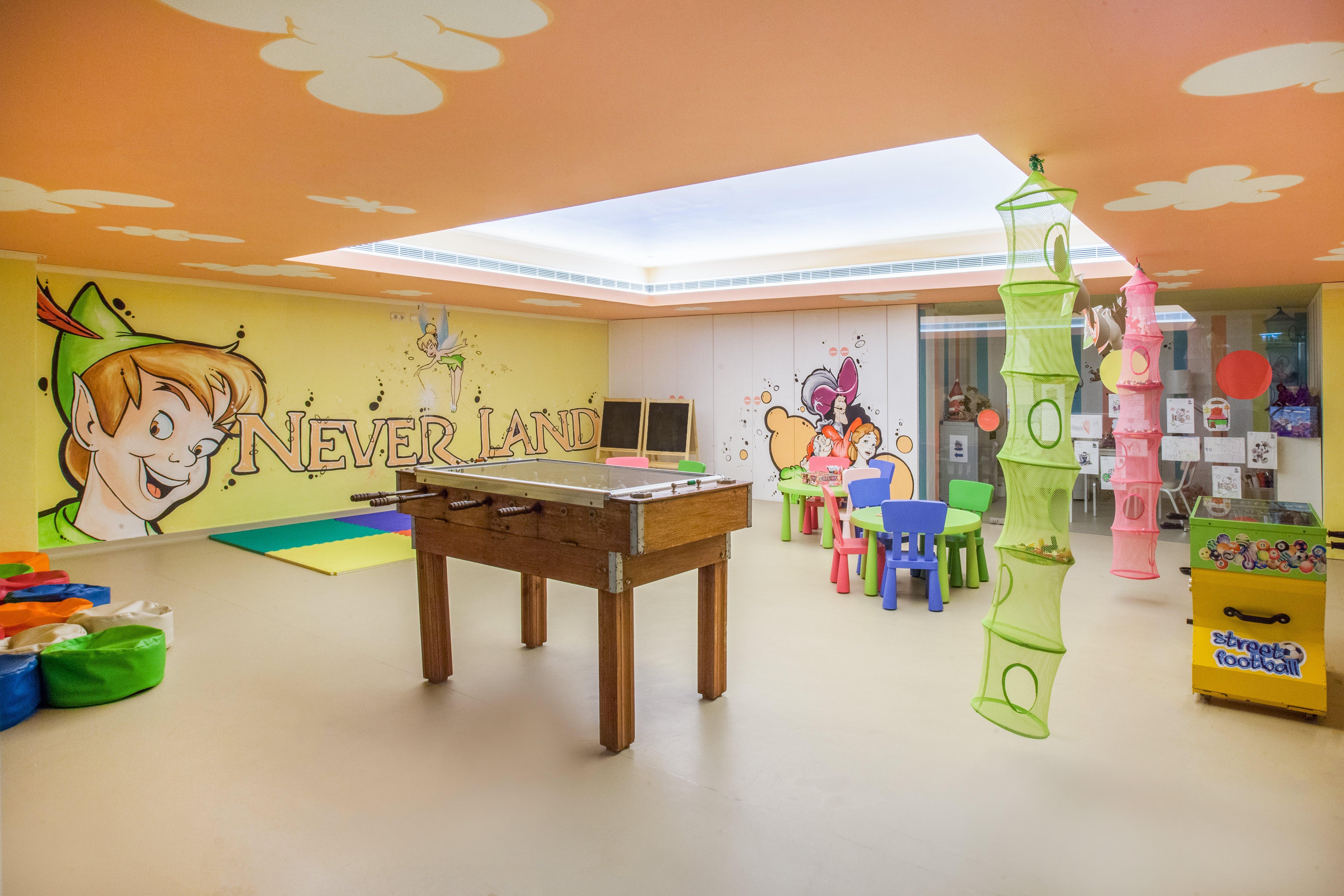 维拉摩拉皇冠假日酒店 外观 照片 The Children's Hospital at the American Hospital of Rome