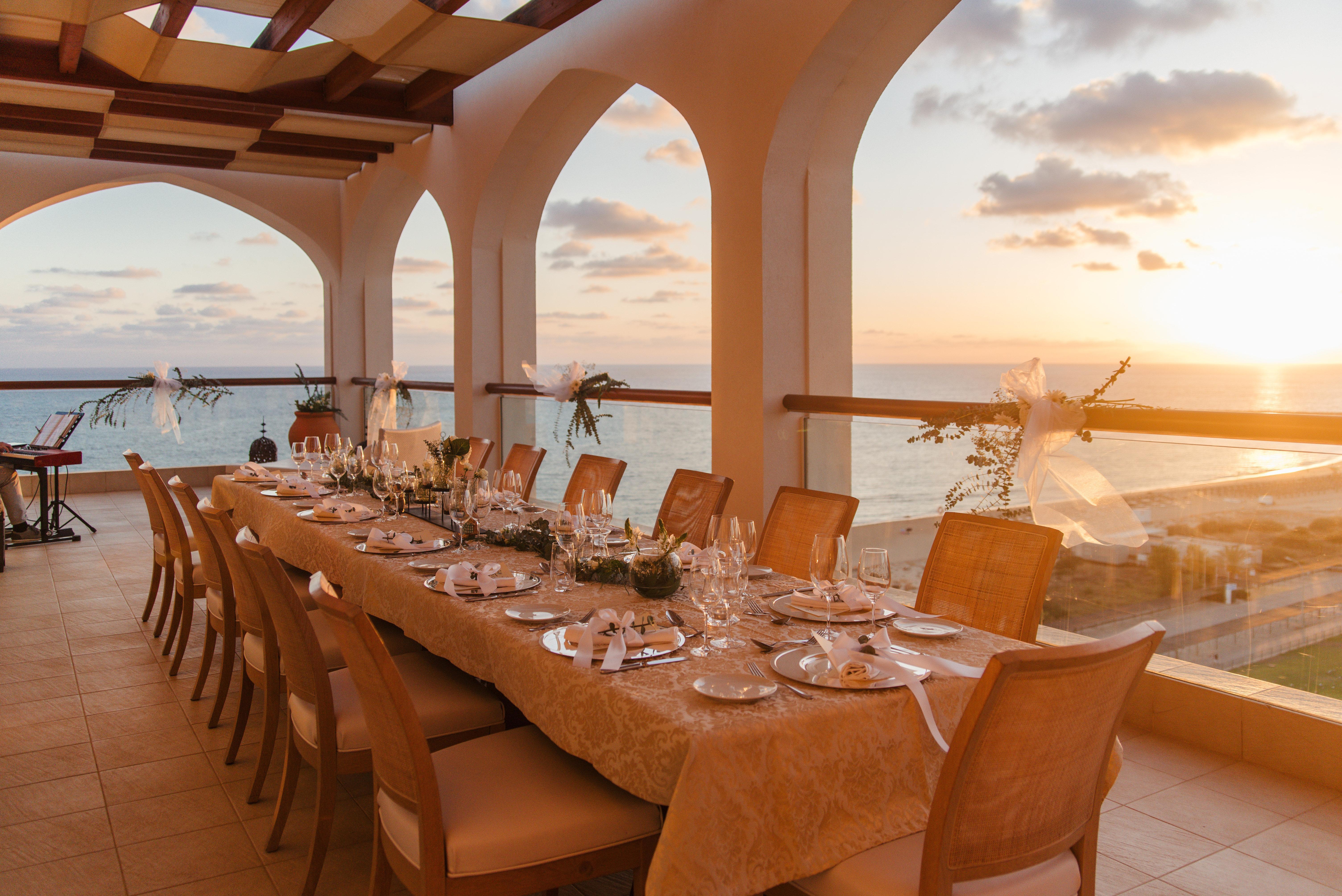 维拉摩拉皇冠假日酒店 外观 照片 The Beach Club at the Four Seasons Resort